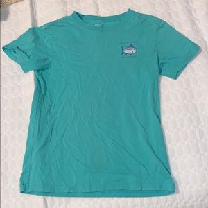 Teal Southern Tide tshirt.